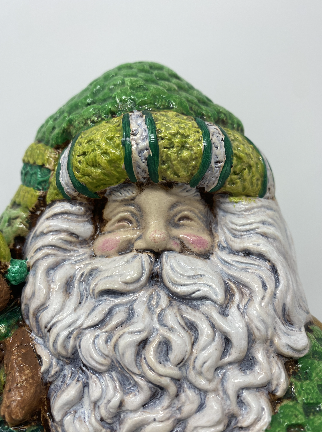 Roly Poly Bear Santa: Shades of Green